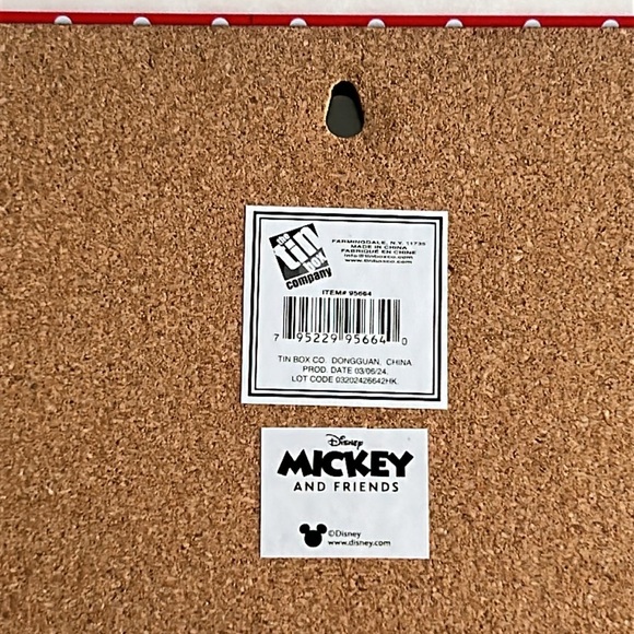 2/$30 BNWT Disney Mickey Minnie Mouse Metal Tin Cork Trivet Hot Plate Wall Decor - Picture 4 of 6